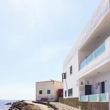 Eras - La Casa Frente Al Mar *