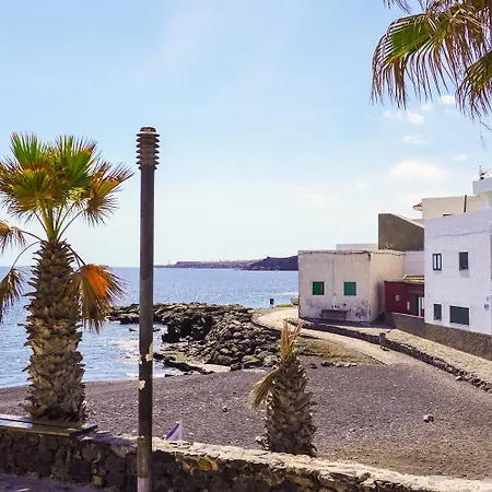 Eras - La Casa Frente Al Mar Nyaraló *